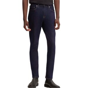 Men’s everlane uniform med blue jeans 33X32 the relaxed straight fit